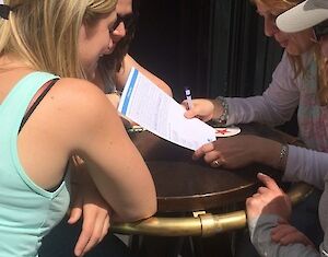 Volendam Quiz & Puzzeltocht: Ontdek Volendam